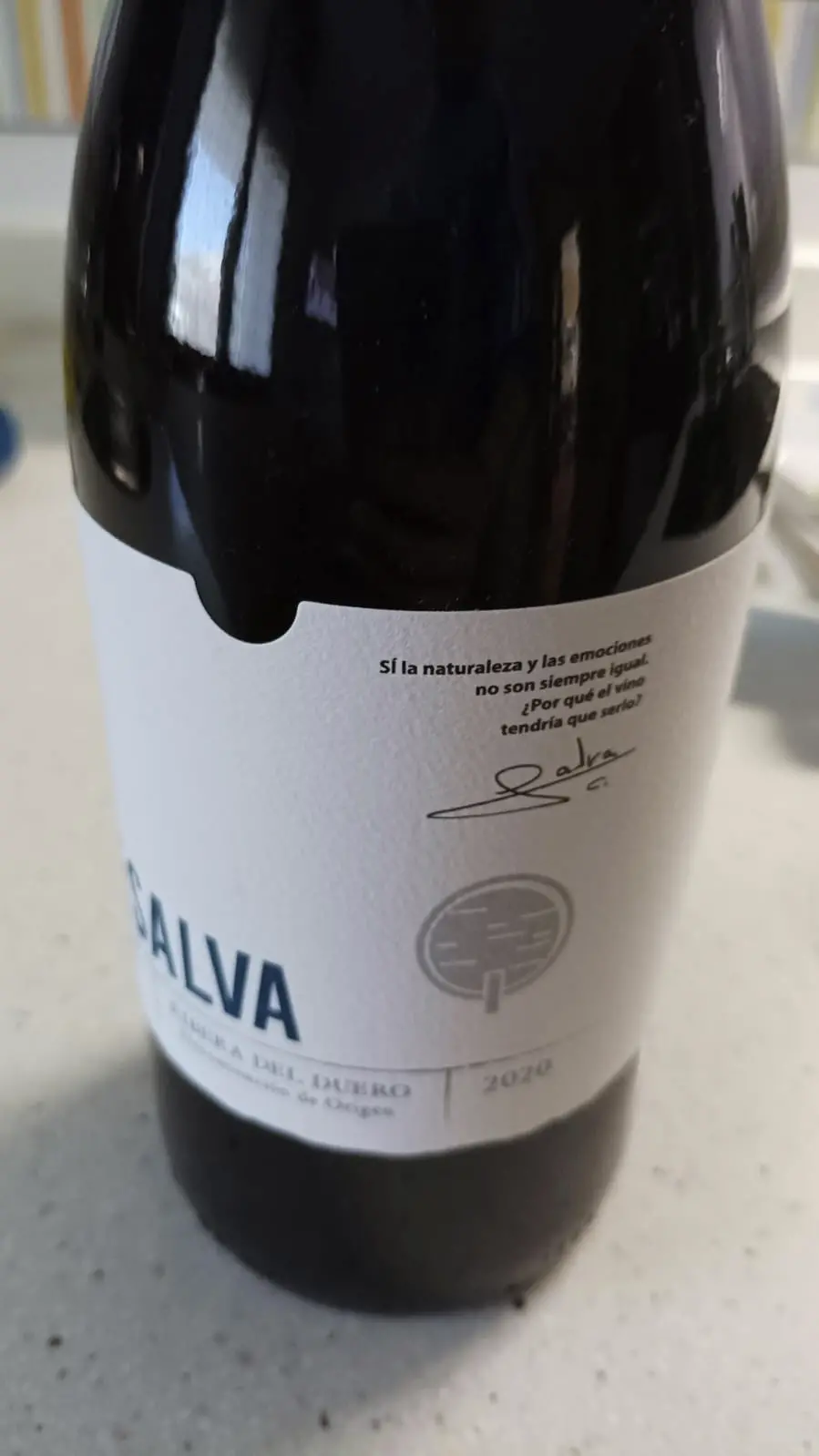 Bodega Quintafiel etiqueta vino.webp